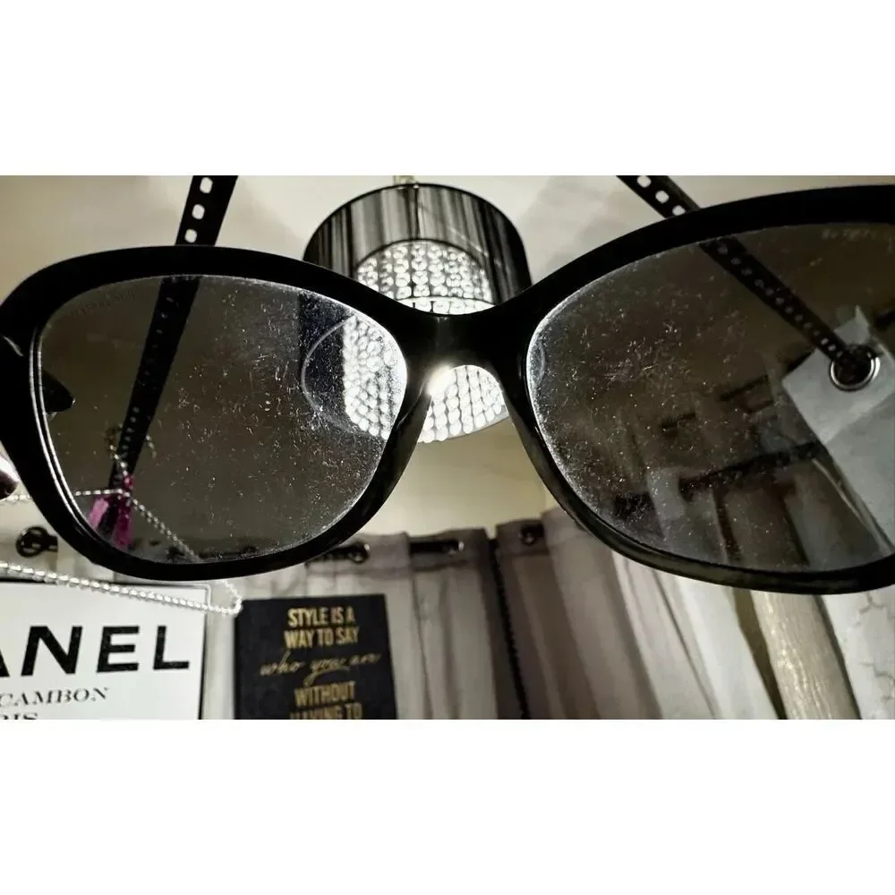 VERSACE vintage Medusa head oversized sunglasses mod-4232 black gold y2k
